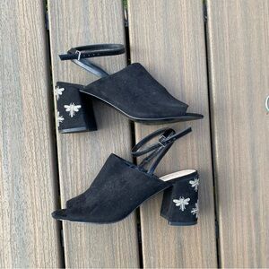 EUC 8.5 Nine West Bee heels chunky heel black
